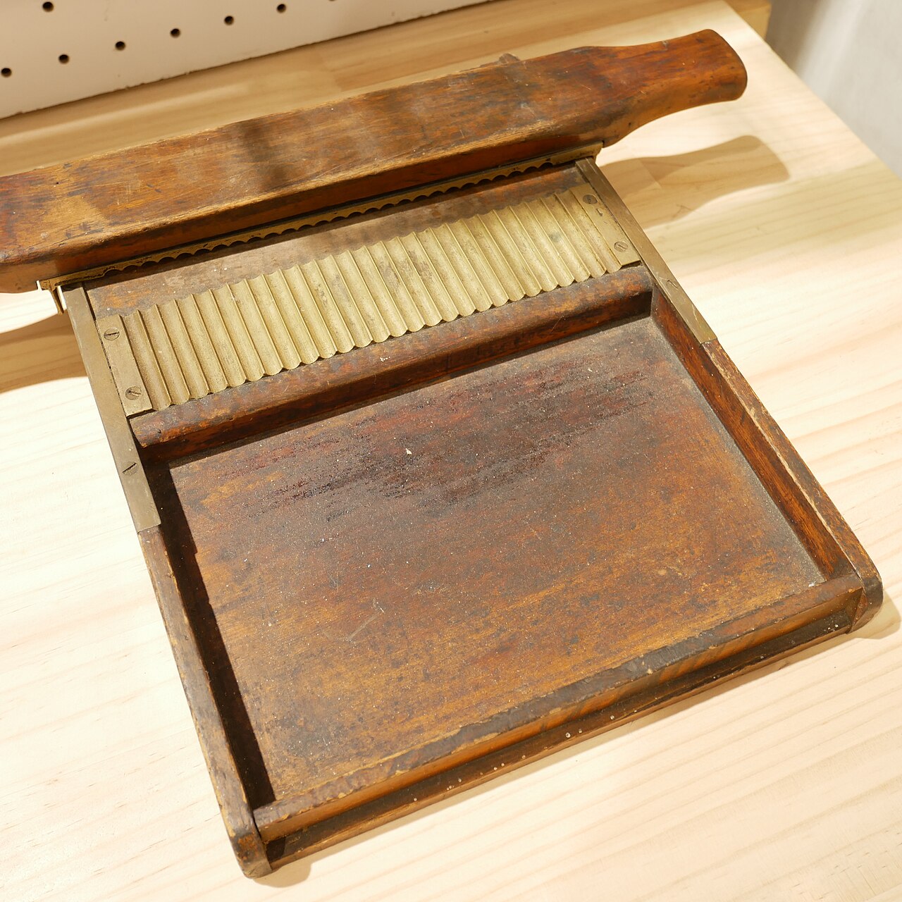 A pill-rolling machine at a traditional Chinese apothecary in Dadaocheng, Taipei